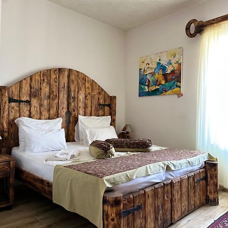 Machanents Art Hotel Vagharshapat Εξωτερικό φωτογραφία
