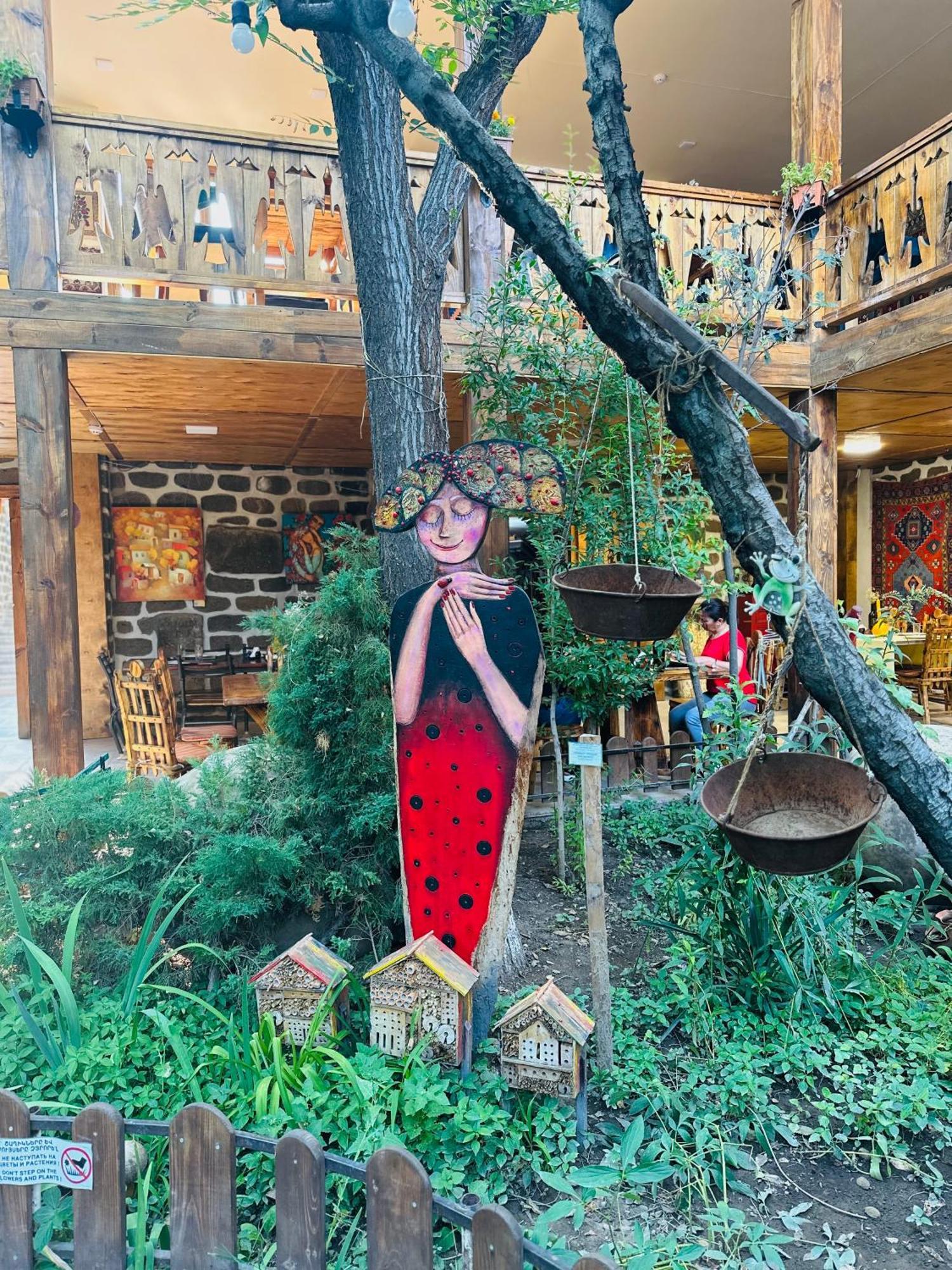 Machanents Art Hotel Vagharshapat Εξωτερικό φωτογραφία