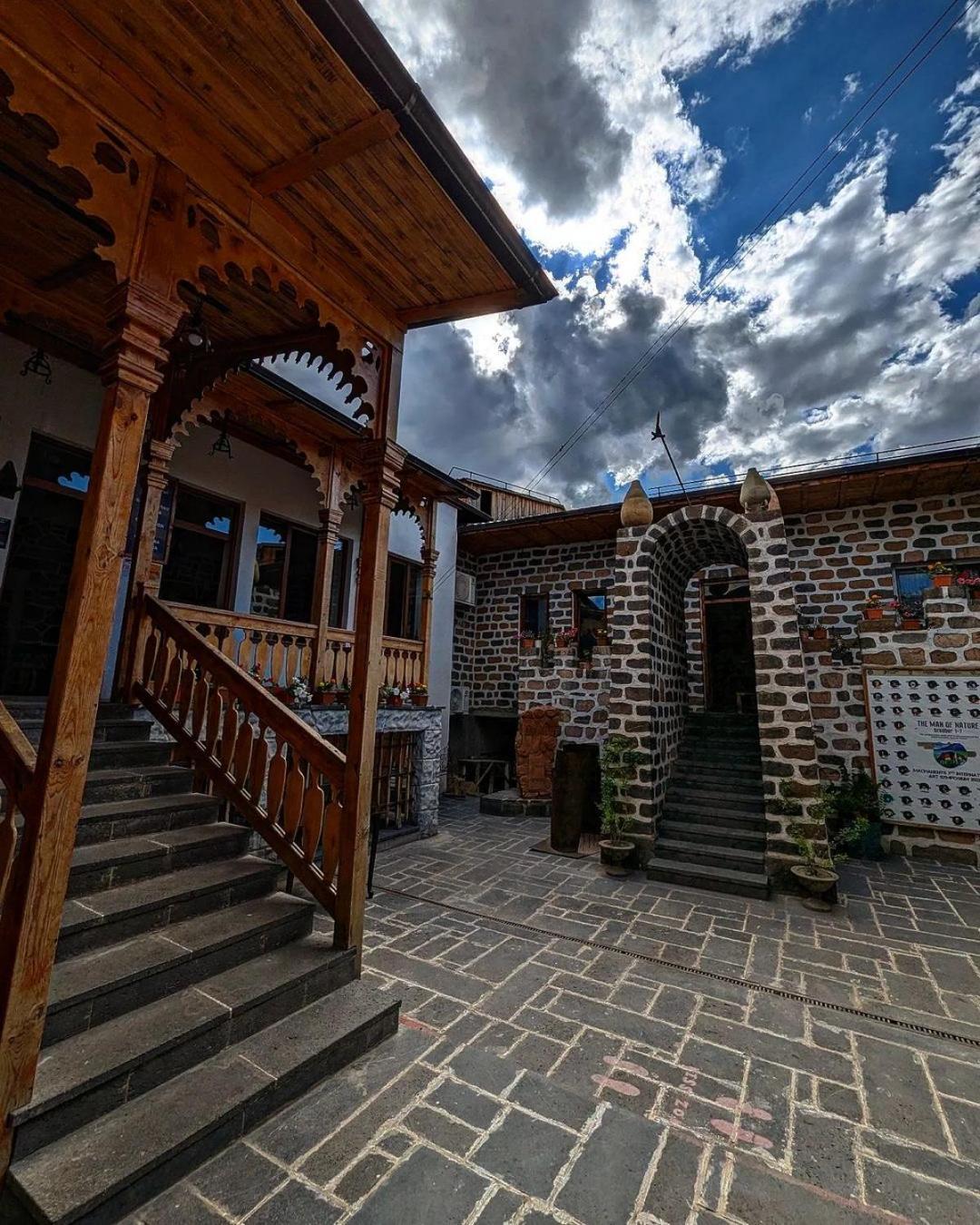 Machanents Art Hotel Vagharshapat Εξωτερικό φωτογραφία