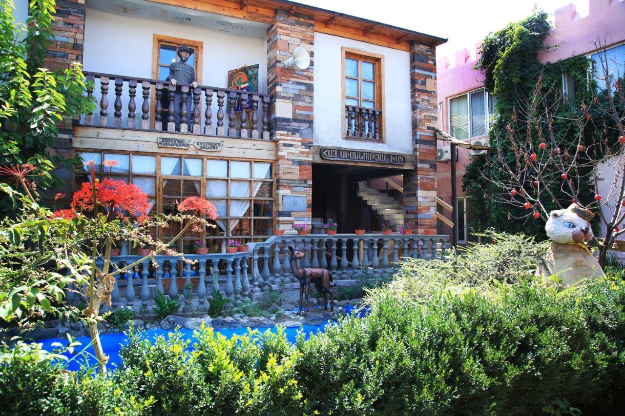 Machanents Art Hotel Vagharshapat Εξωτερικό φωτογραφία
